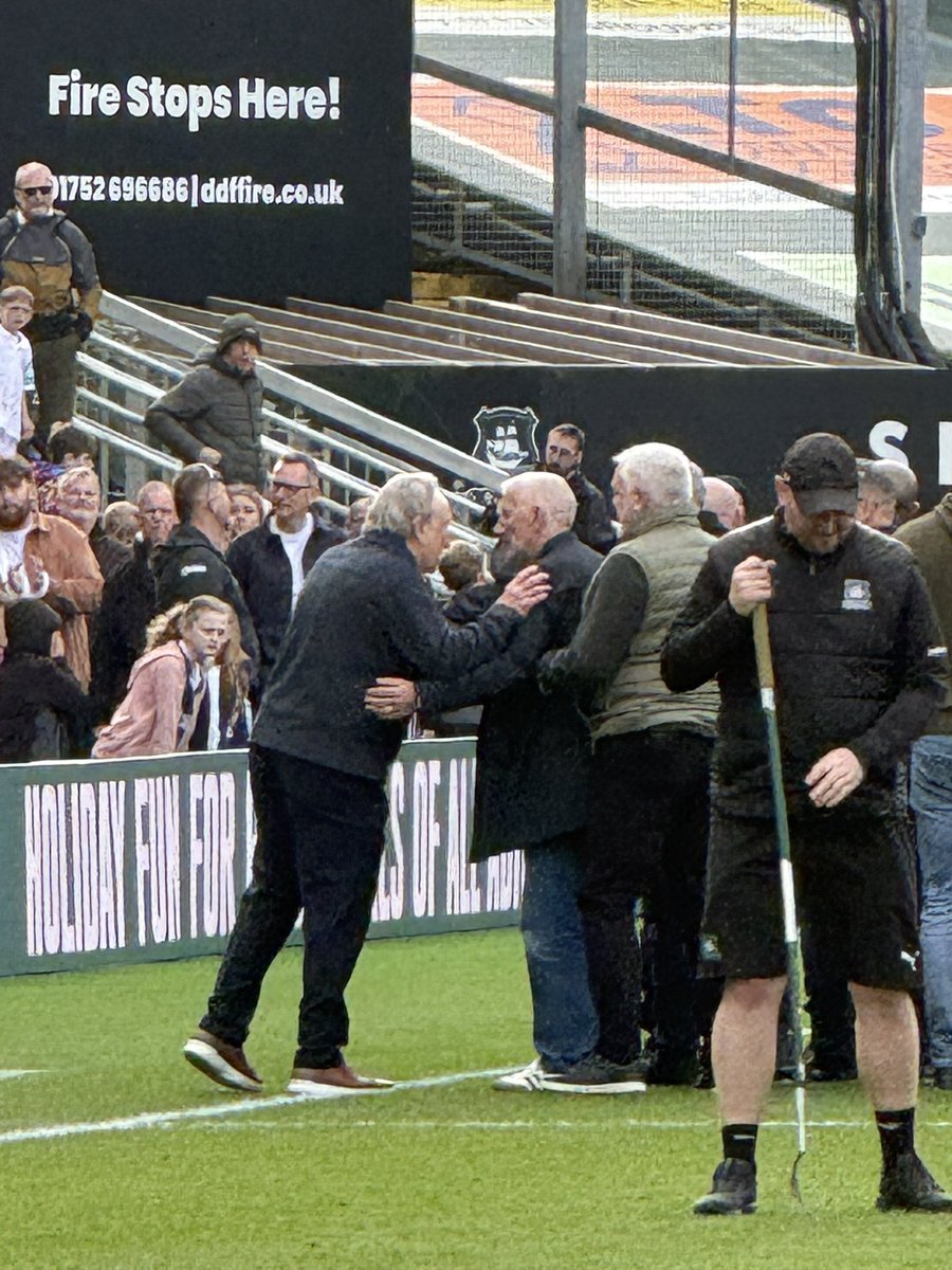 Andrew HTFC Lesko tweet media