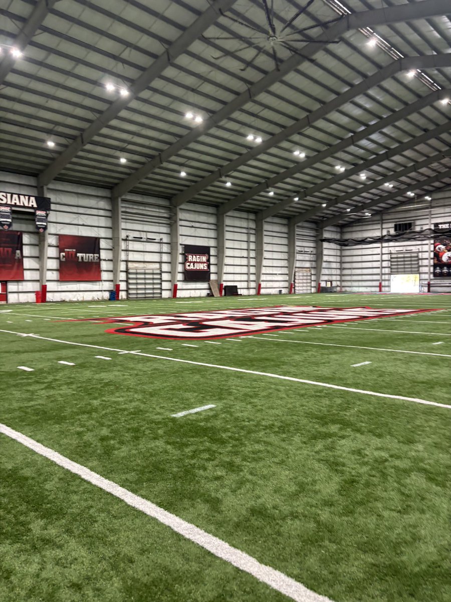 Myles Goebel tweet media