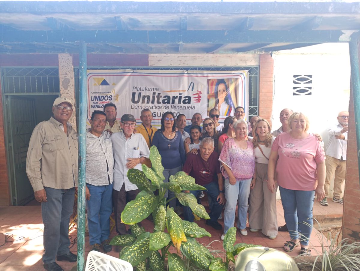 Adguarico's tweet photo. En ALTAGRACIA DE ORITUCO. GUARICO.Las compañeras Andrea Parra, Sec  Sindical Nacional e Yndira Hernández, Sec de Org.Seccional de AD EN RESISTENCIA orientan la lucha de los trabajadores x un salario justo y dignas condiciones organizada x la PUD municipal.¡La lucha es por Vzla! https://t.co/ppnCo6YuXB