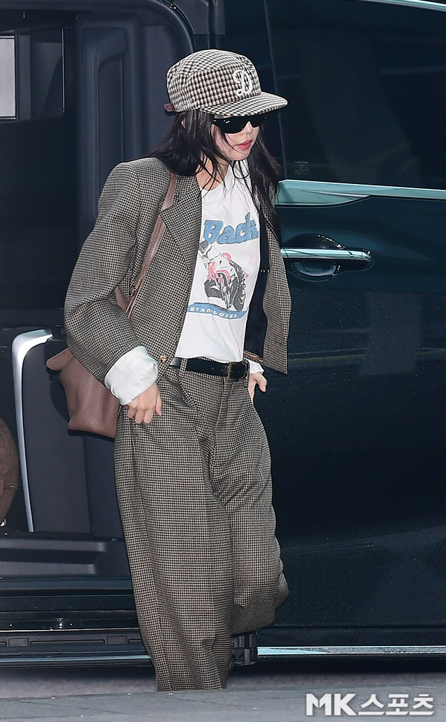 JENNIE NEWS tweet media