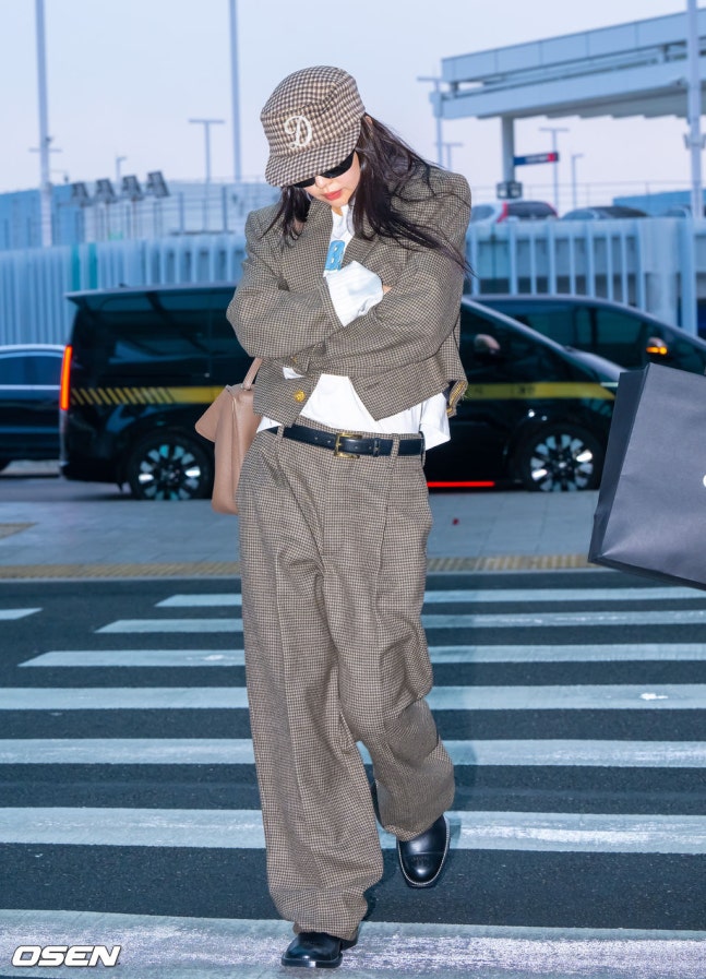 JENNIE NEWS tweet media