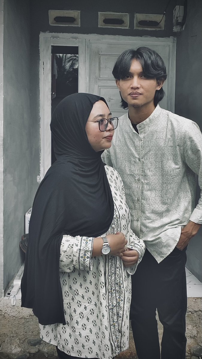 gaksembarangorg's tweet photo. Sayang 
Alhamdulillahi jaga kauallahukhoiro
Sudah membersamai perjuangan ini , sehat untuk kitaaa 🫶😘.

Happy eid mubarok 🙏 https://t.co/30KUeudTtN