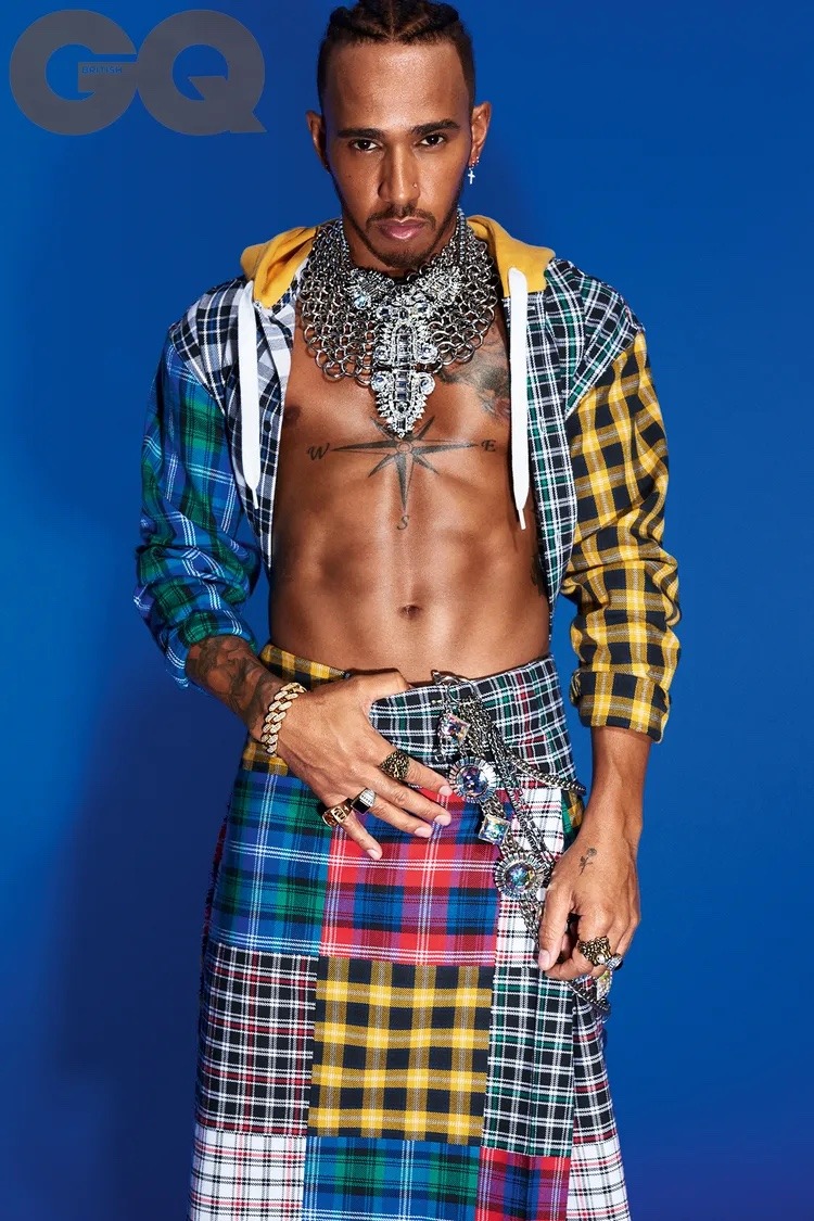 Hourly Lewis Hamilton tweet media