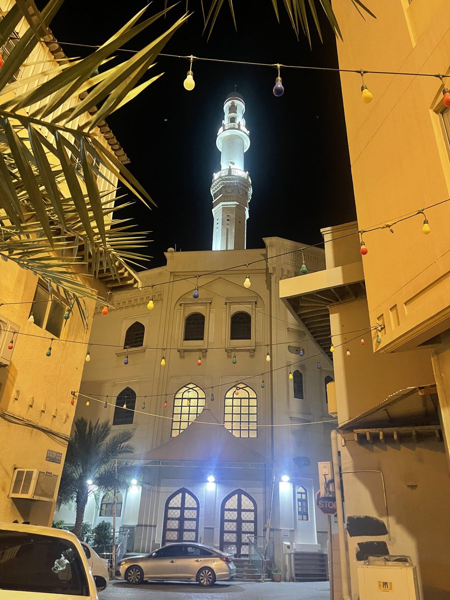 Fatema_ali2's tweet photo. أفتقد ليالي الأنس ، ليالي الشهر الكريم ❤️ https://t.co/JXHqR5Rjkh