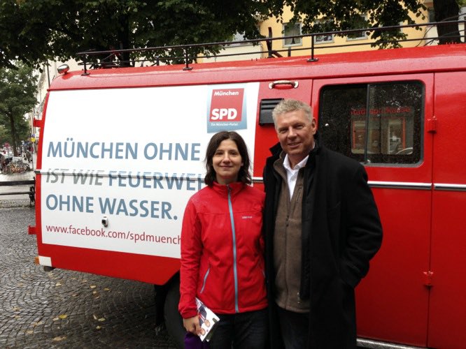 AnnieMuc's tweet image. Morgen geht es um alles. Wenn Dieter Reiter nicht gewinnt, stehen die sozialen Errungenschaften der letzten Jahrzehnte zur Debatte. Ein grüner Oberbürgermeister würde - angesichts stark begrenzter Ressourcen in den nächsten Jahren - andere Prioritäten setzen als Dieter Reiter.