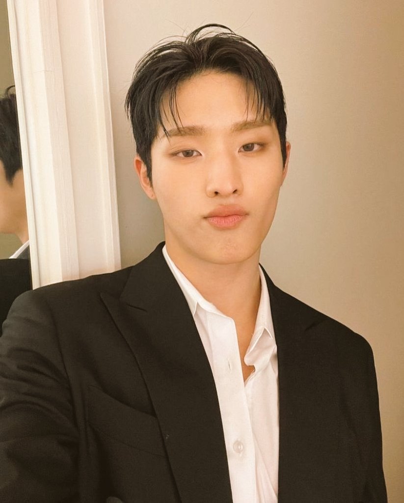 21.03.2026🕊💒 

Soulmates finally after being together 3.6 years  decided said " YES "to eachothers. 
                      They're married. 
                       We are married. 
            We are officialy husbands. 💌

                             .     .     .   ♡