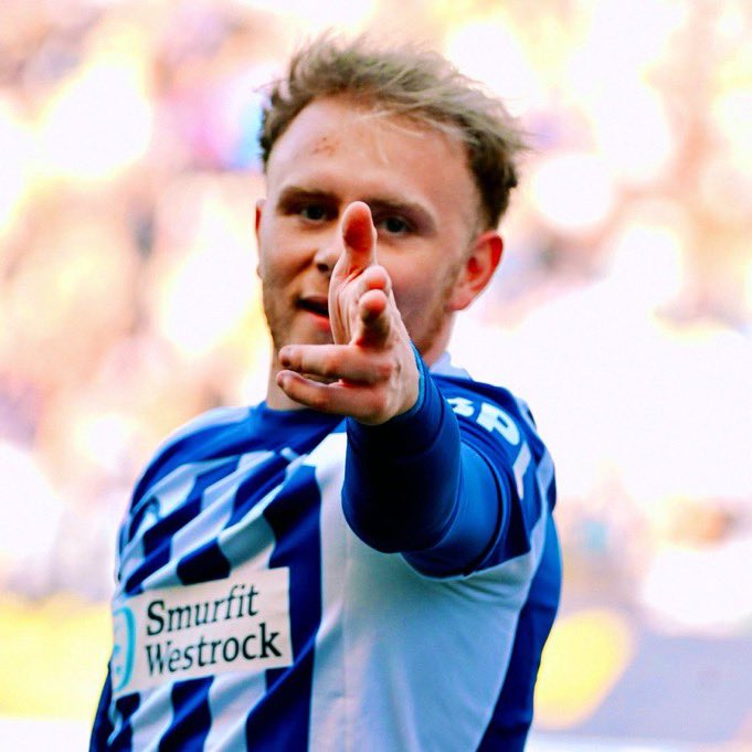 LaticsBase tweet media