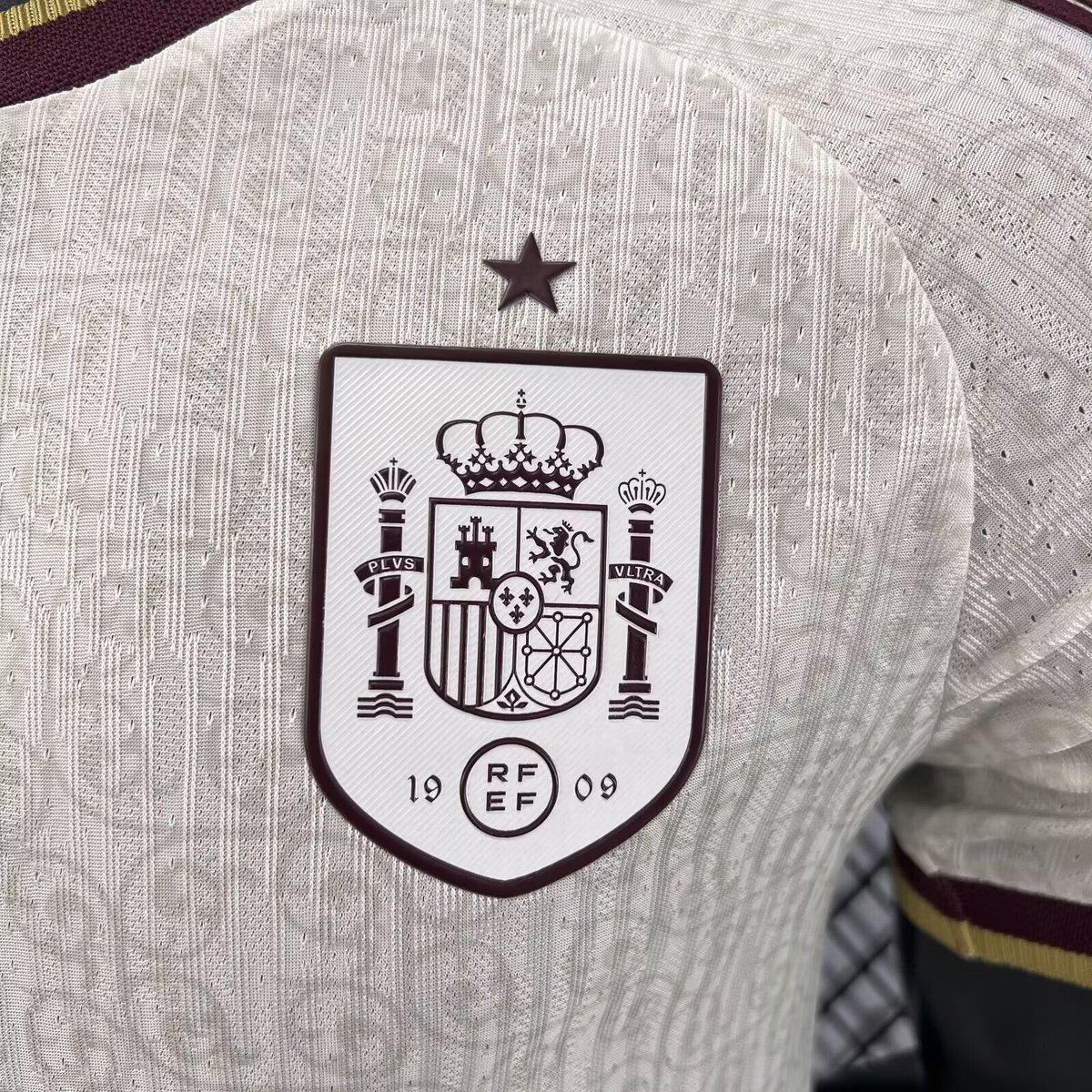 Qing22440343's tweet photo. 26-27 Spain away game https://t.co/7fKhjLg5oH