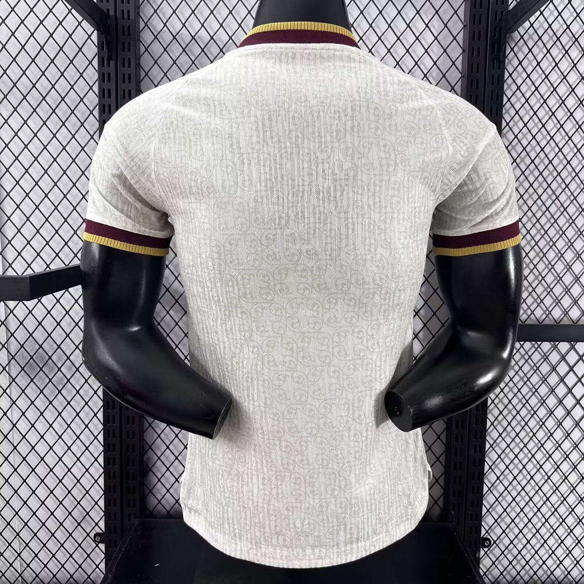 Qing22440343's tweet photo. 26-27 Spain away game https://t.co/7fKhjLg5oH
