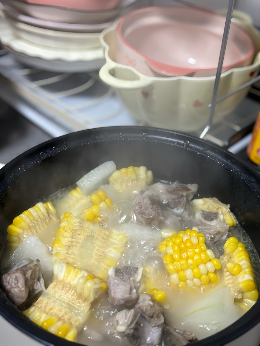 她一定坏坏的 tweet media