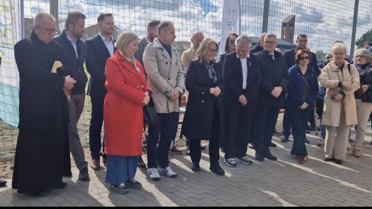 Maria Janyska tweet media