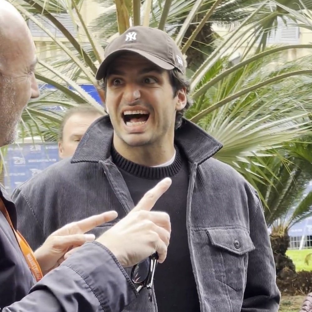 laura¹⁶⁵⁵ tweet media