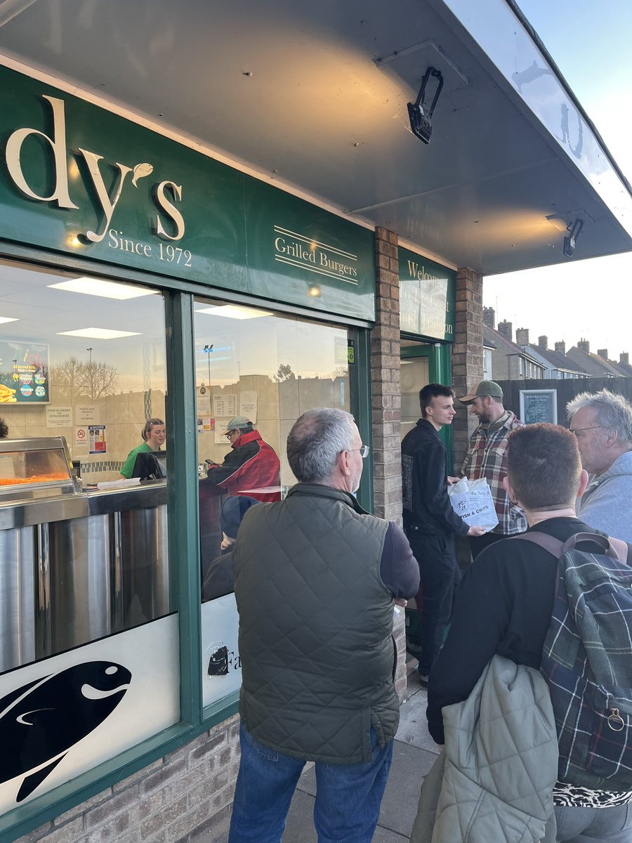 Daniel Lambert tweet media