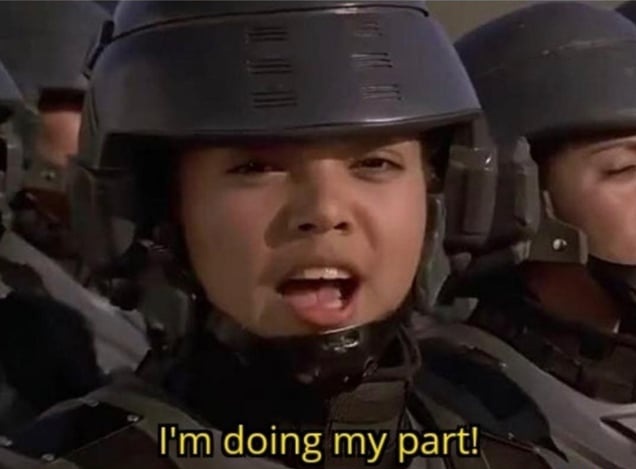 MandyFrizzle tweet media