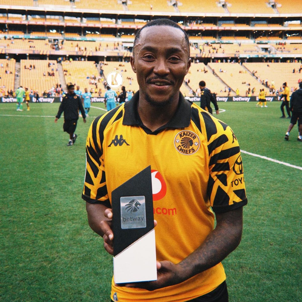 Lorenz Köhler tweet media