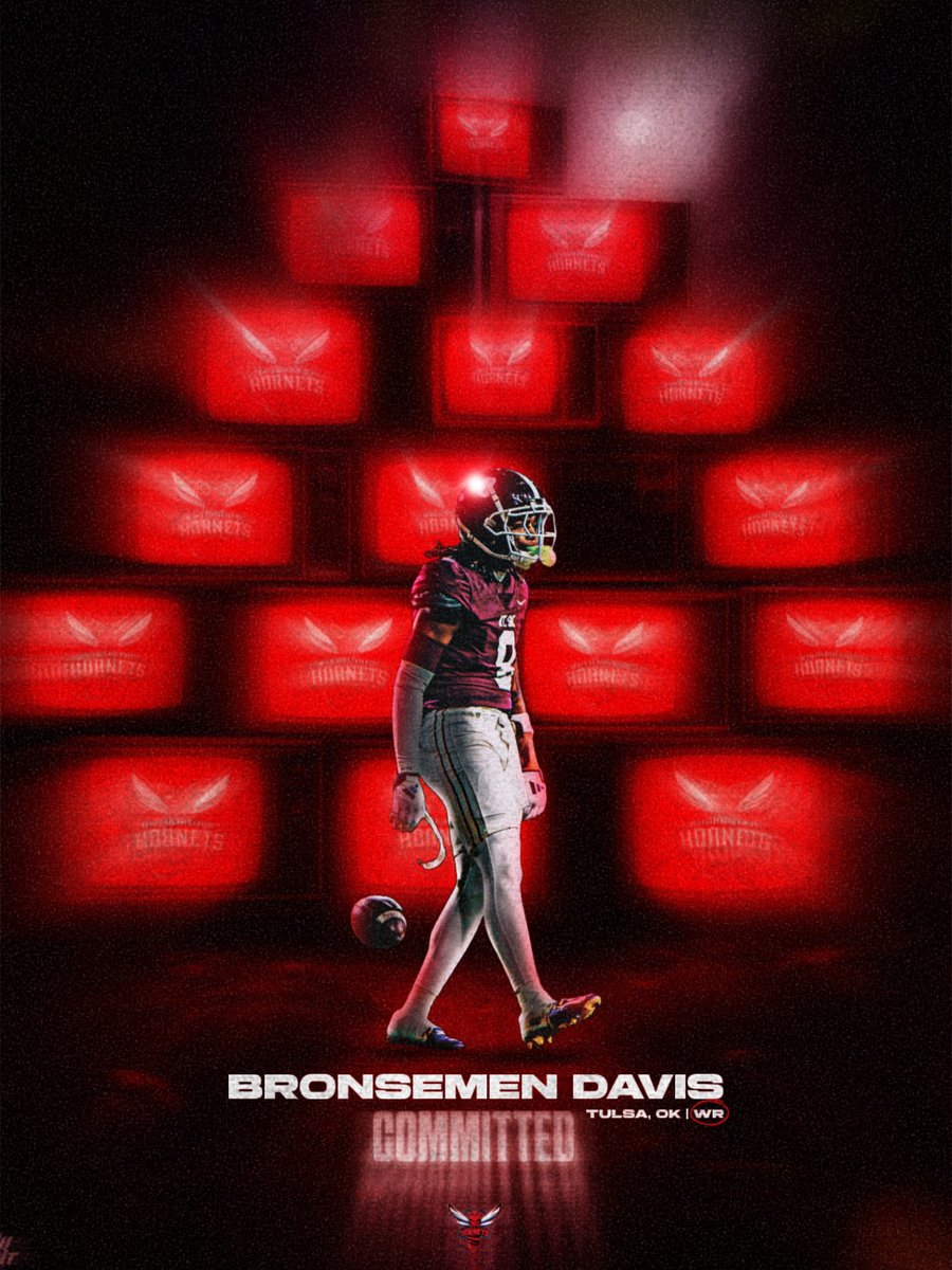 Bronseman Davis 6’2 200 ⭐️⭐️⭐️ WR tweet media