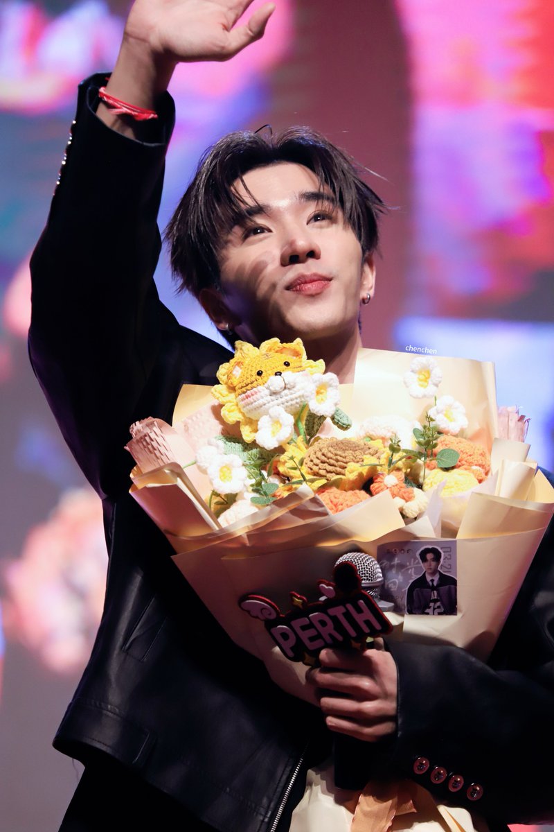 Do you like this specially made 🐯flower?

PERTH SPRING POLLEN VIBES

#PerthFSinTianjin 
#PerthTanapon #KDPPE