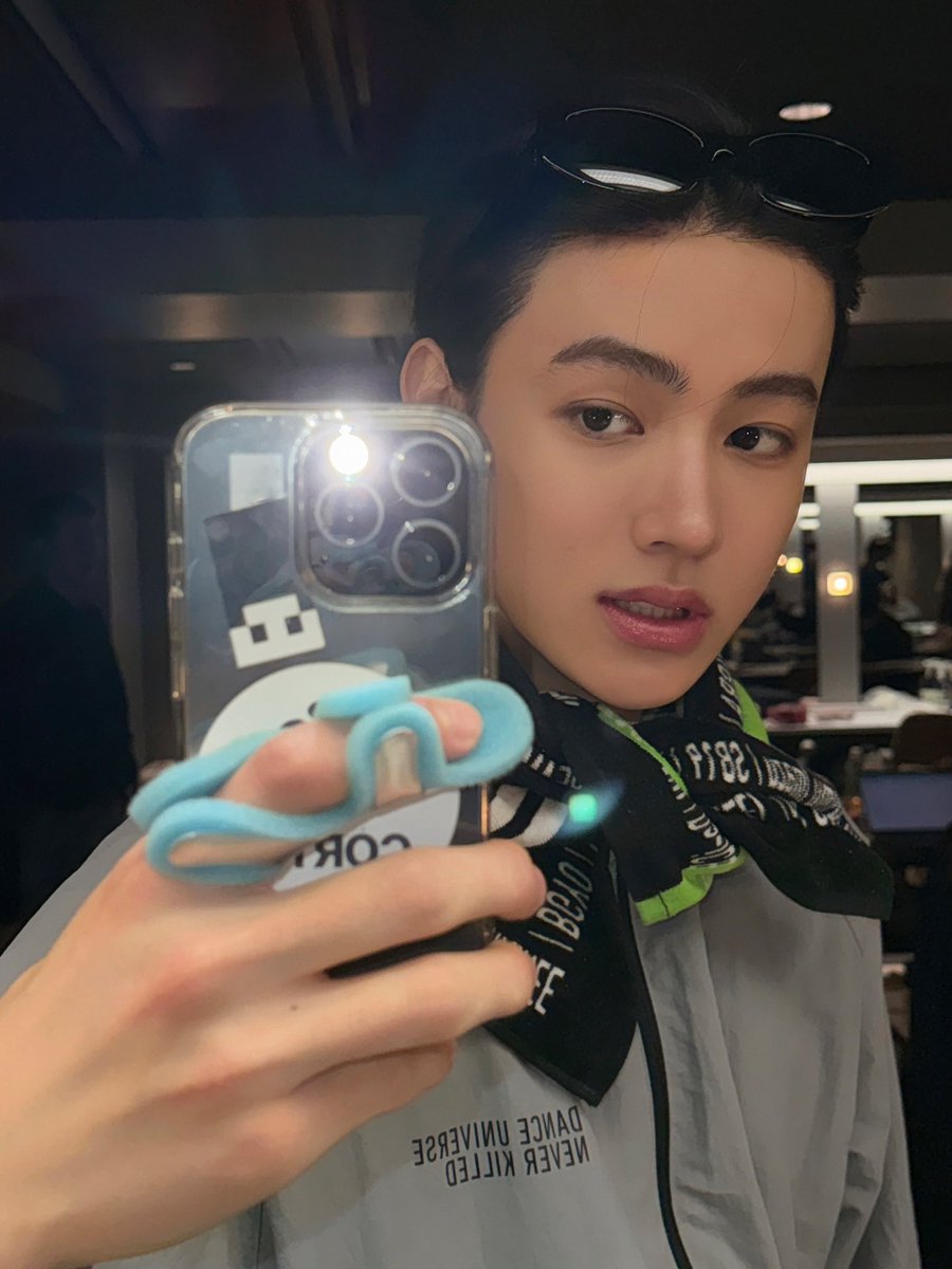 seonghyeon pics tweet media