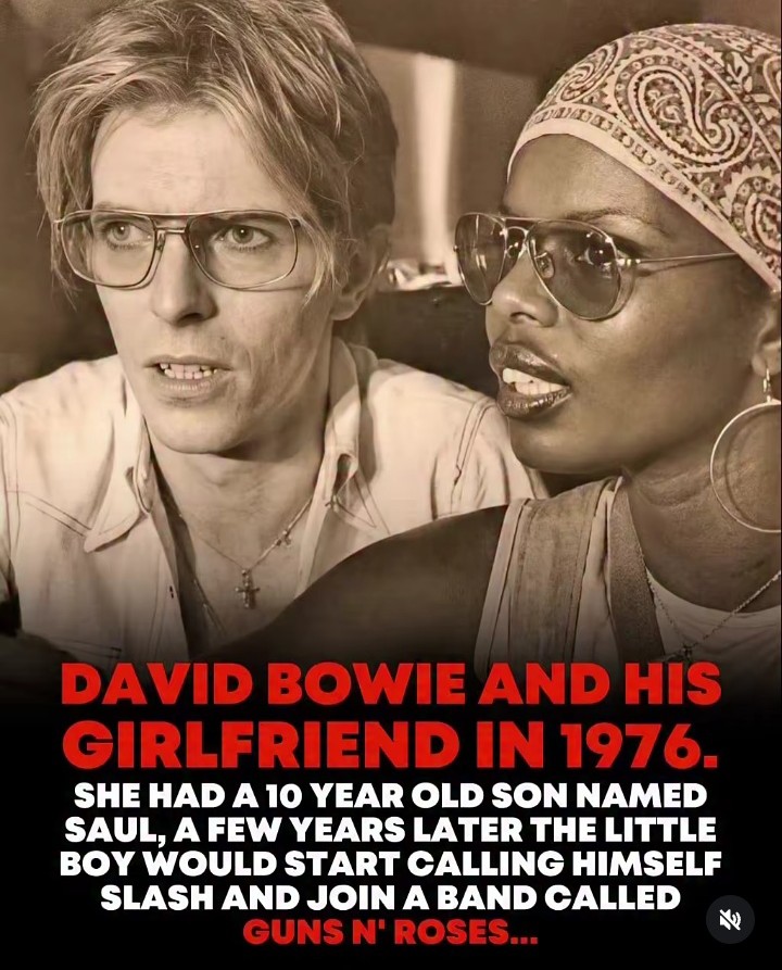 David Bowie Glamour tweet media