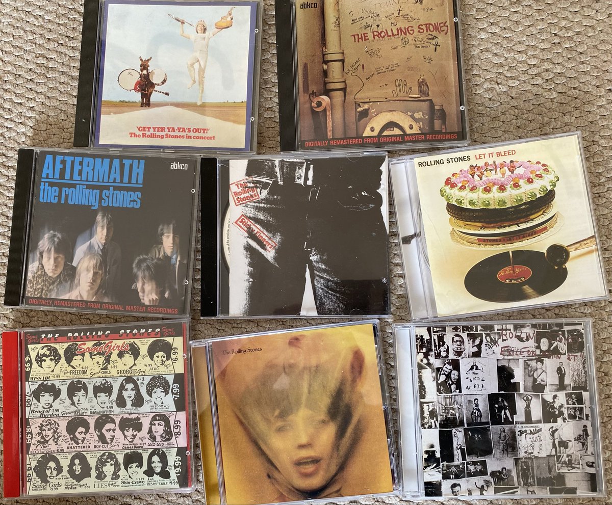 Martin's Music tweet media