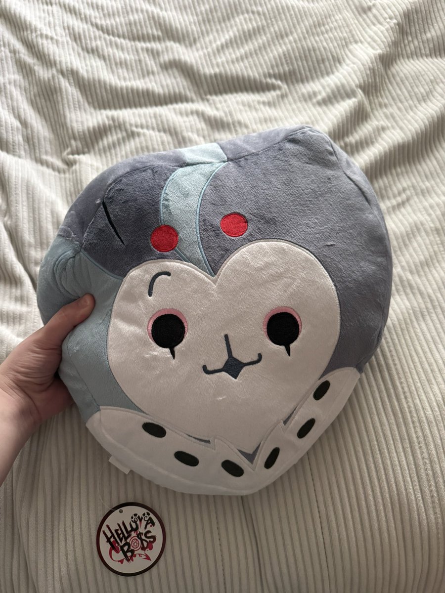 bely🐱🐾✧ VTUBER tweet media