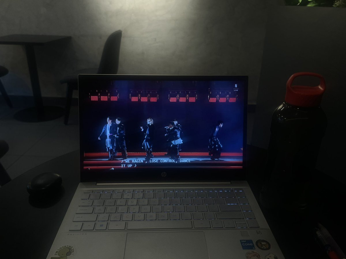 olive ☆ tweet media