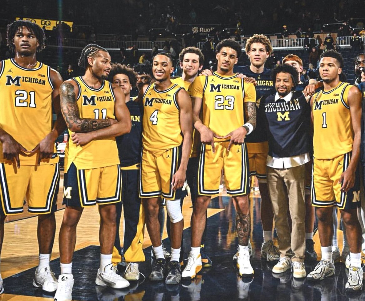 Michigan is headed to the Sweet 16 for the SEVENTH time since 2017 〽️