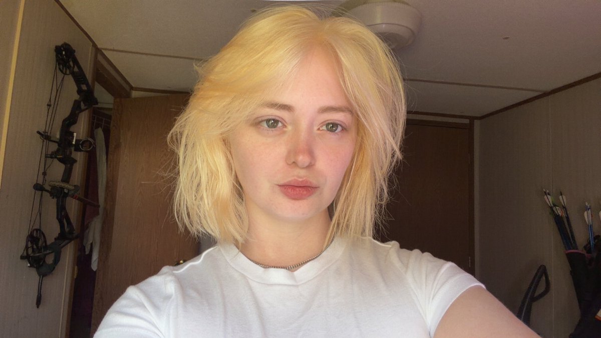 Annie Archer tweet media