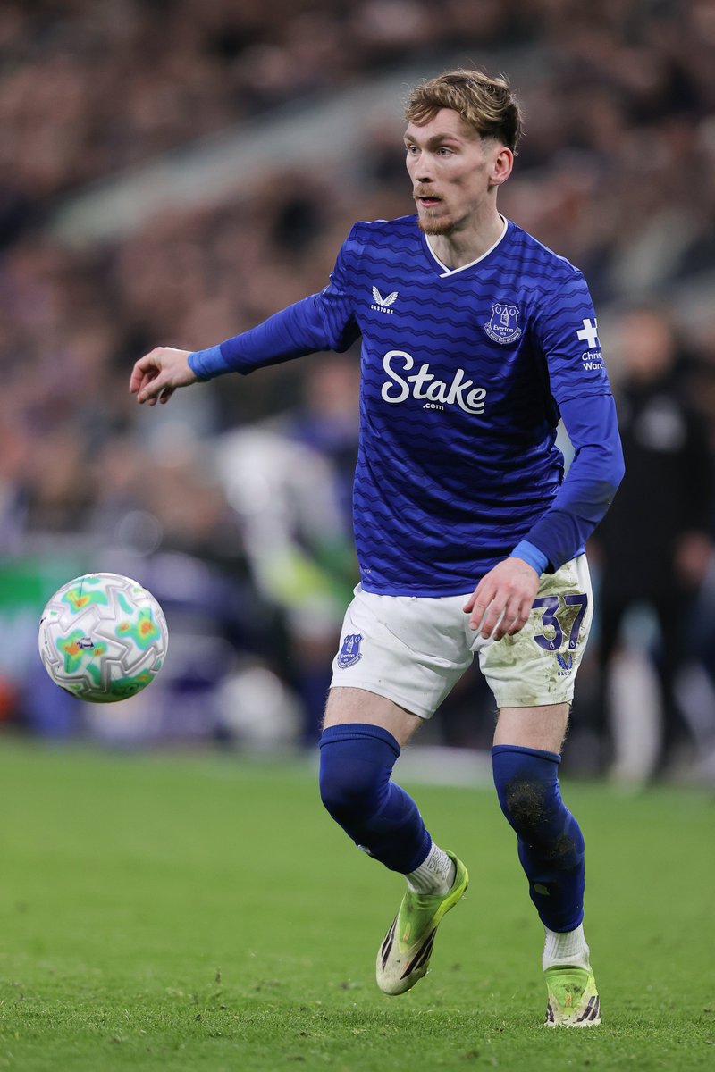 James Garner has 3 assists in his last 4 apps for Everton: 

🅰️ vs Newcastle 
🅰️ vs Burnley 
➖ vs Arsenal 
🅰️ vs Chelsea

Influential. 🎯🔥

#EVECHE #PremierLeague