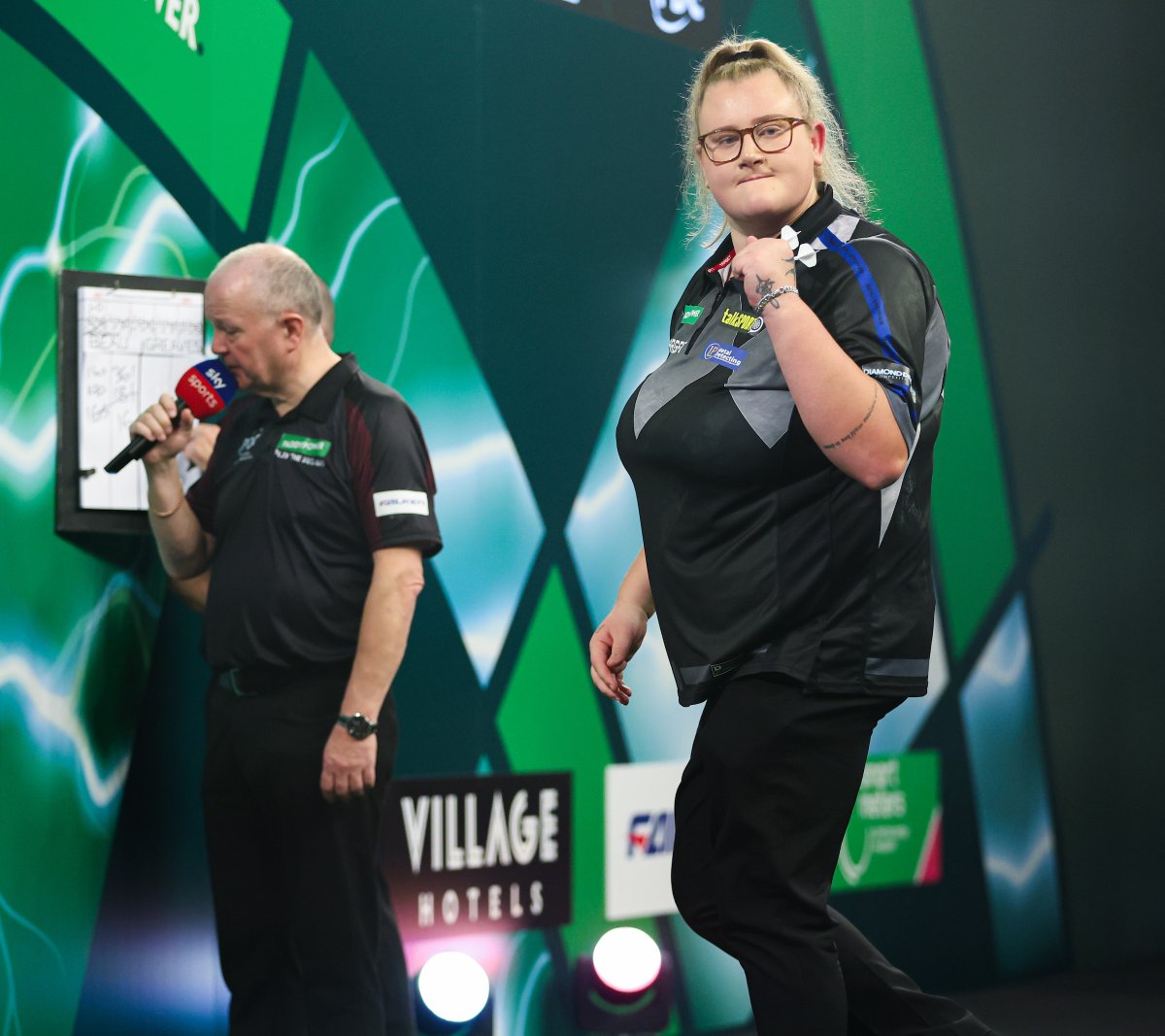 PDC Darts tweet media