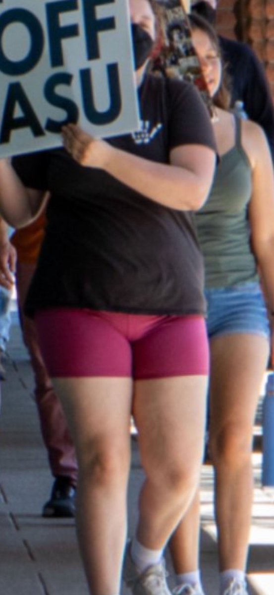 BadPhoenixCops tweet media