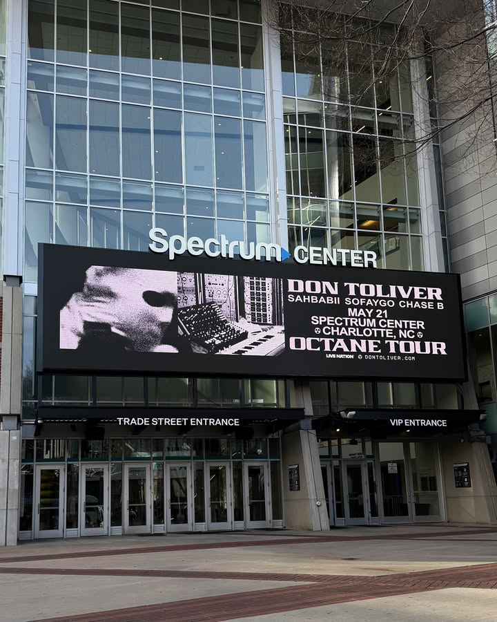 Spectrum Center tweet media