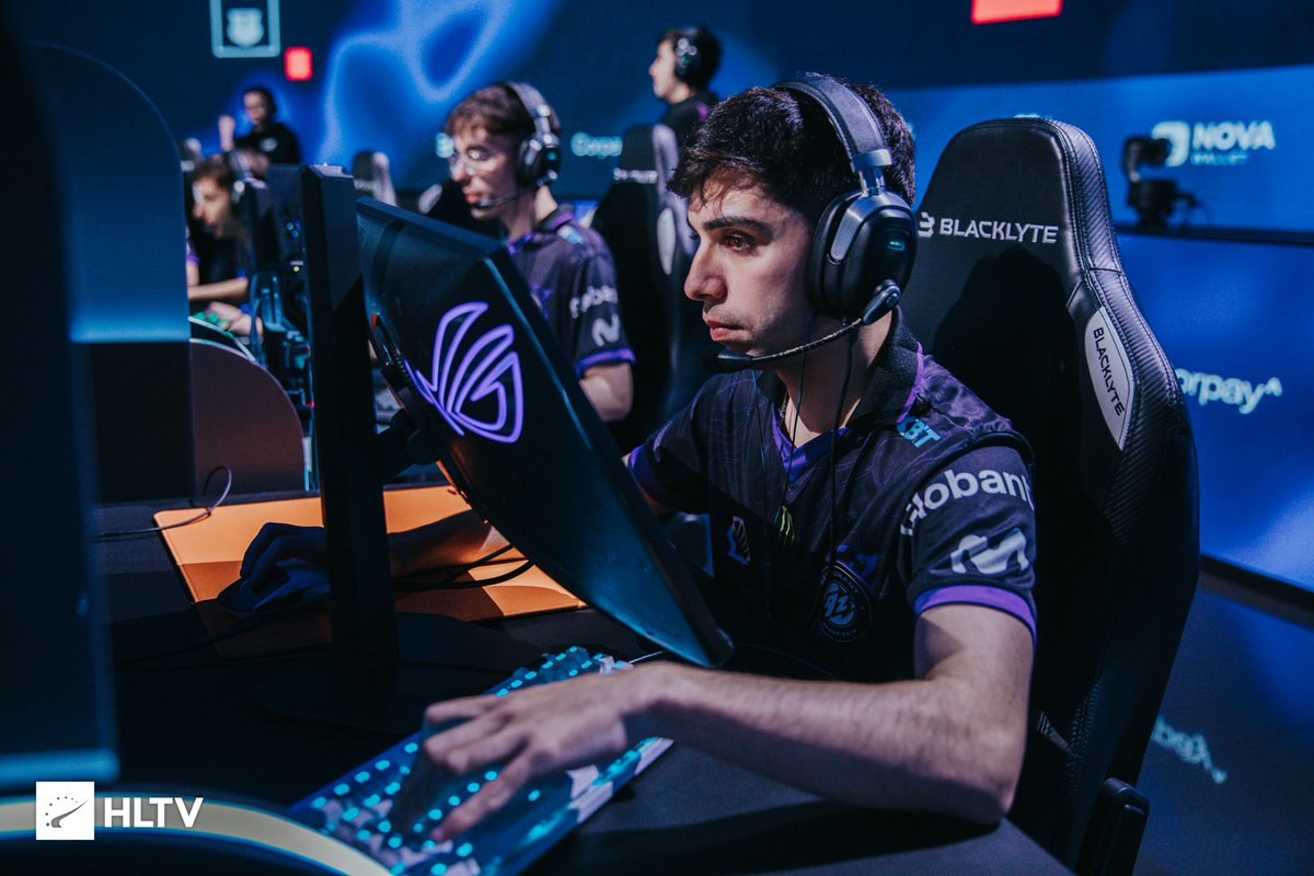 infocsarg tweet media