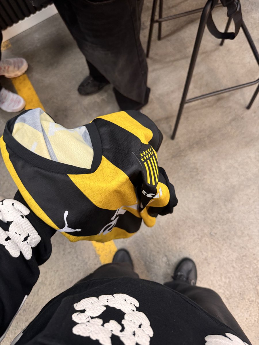 9z dgtssj tweet media