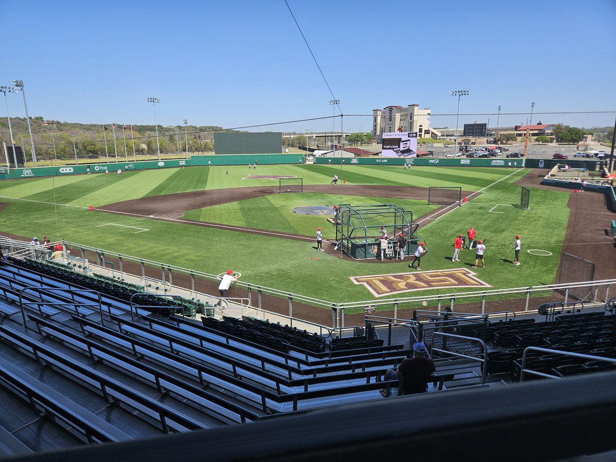 Ragin Cajuns Diamond Club tweet media