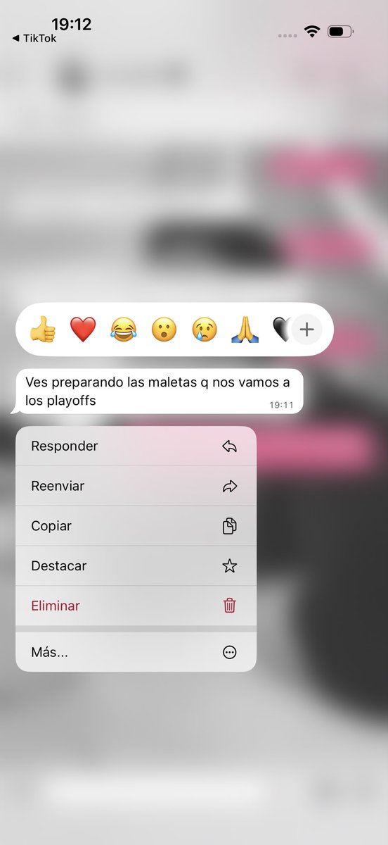 inmalg00's tweet photo. lo peor es que sé que movería cielo y tierra para llevarme 🖤 https://t.co/djtOm1qLFQ