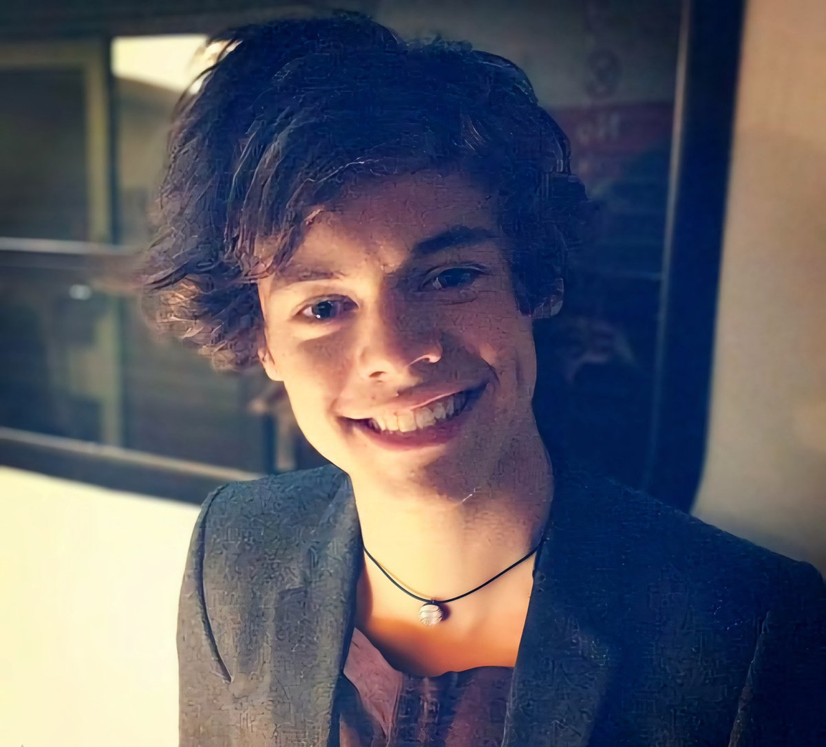 Harry’s Dimple Bot 🪩 tweet media