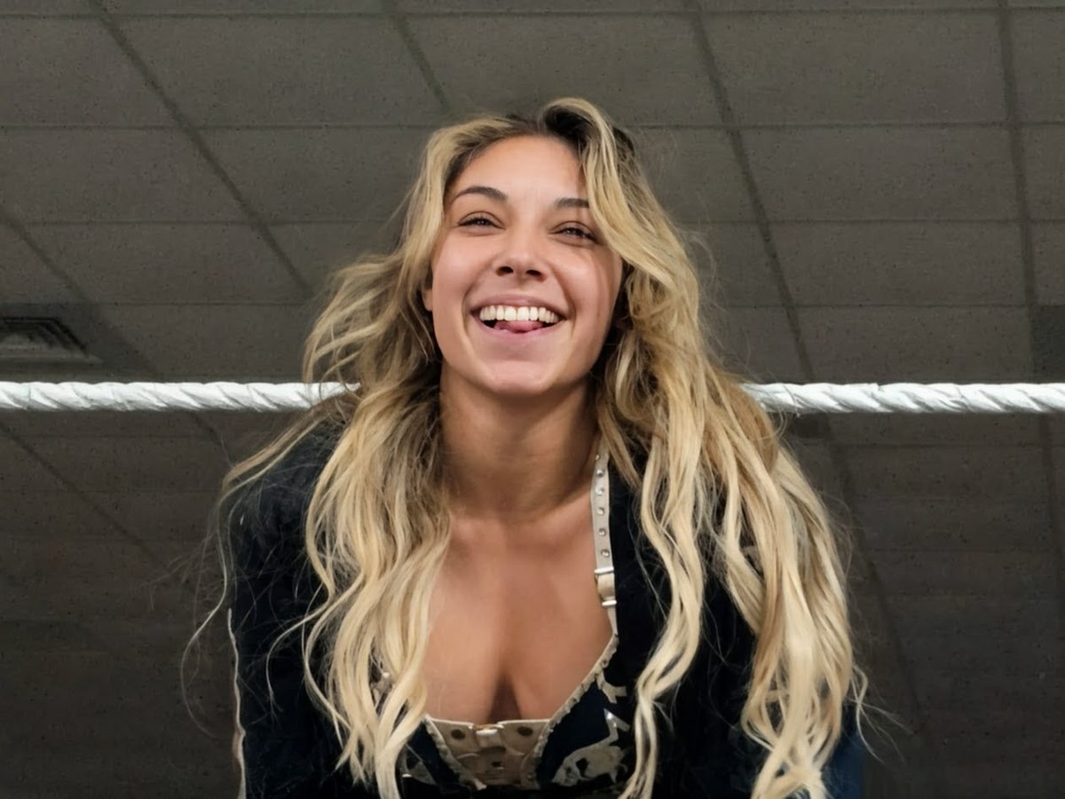 Carlos Stoneking tweet media