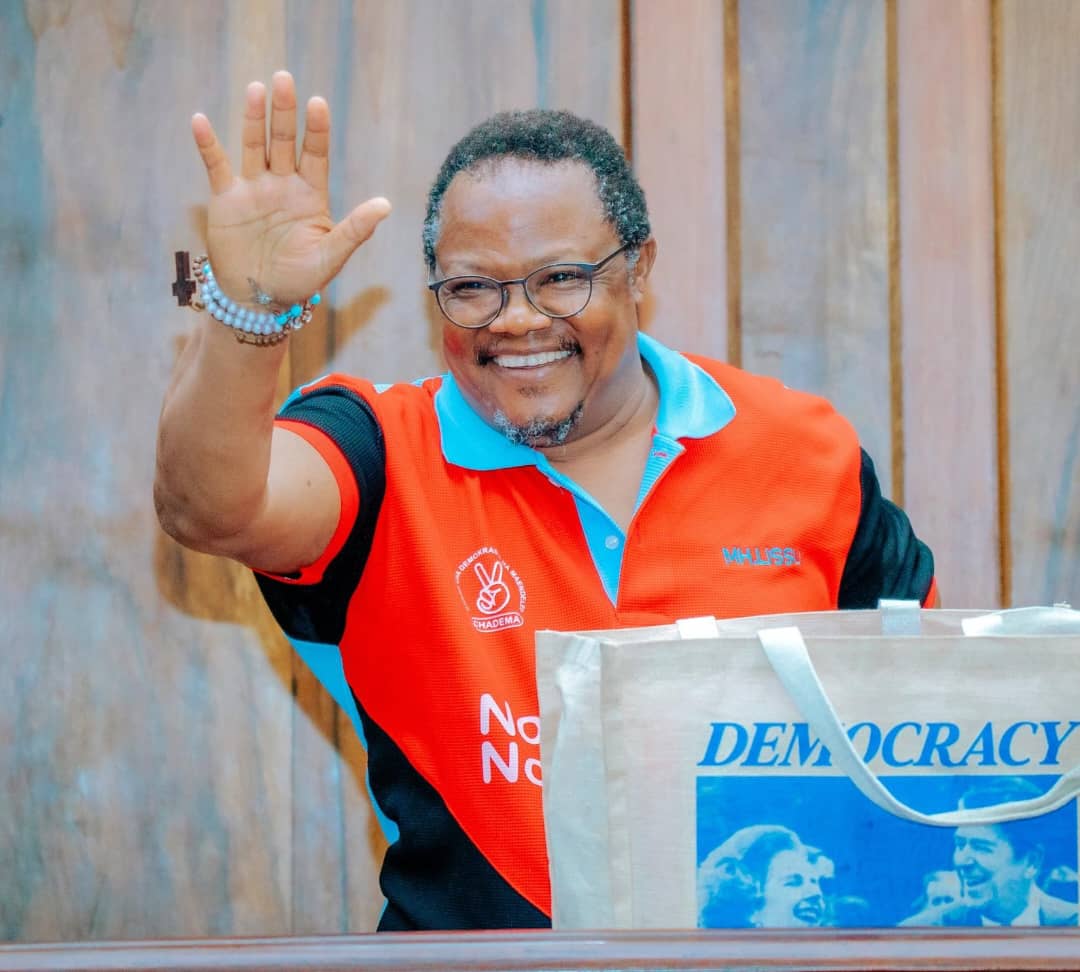 ChrissFundi's tweet photo. Wewe mtu mwema sana ila hawa watawala weusi hawajui nini wanacho kifanya juu yako. 

Nakutakia weekend njema kiongozi wangu wa kweli. https://t.co/q0bxHNdRgR