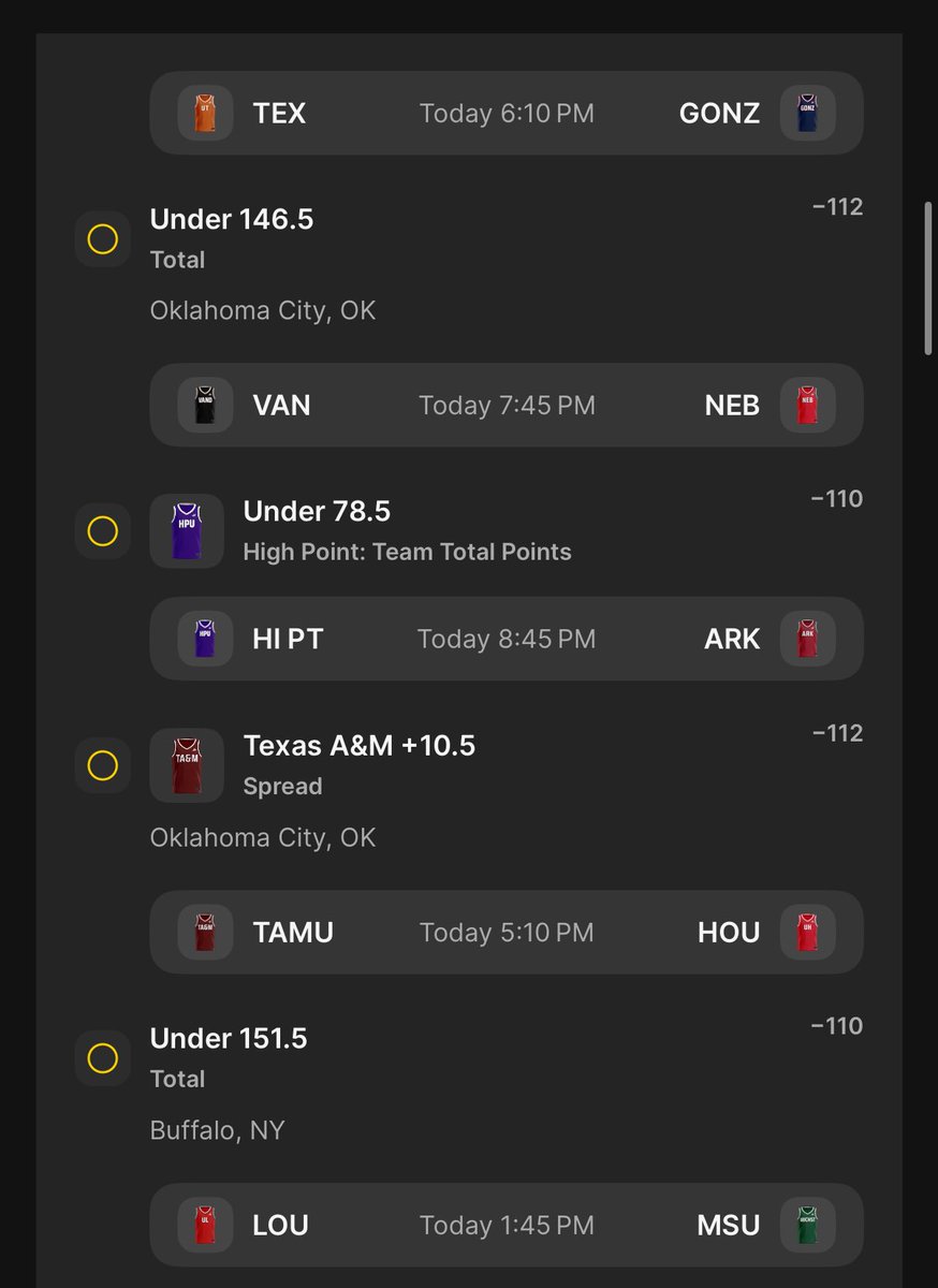 HunchoPicks tweet media