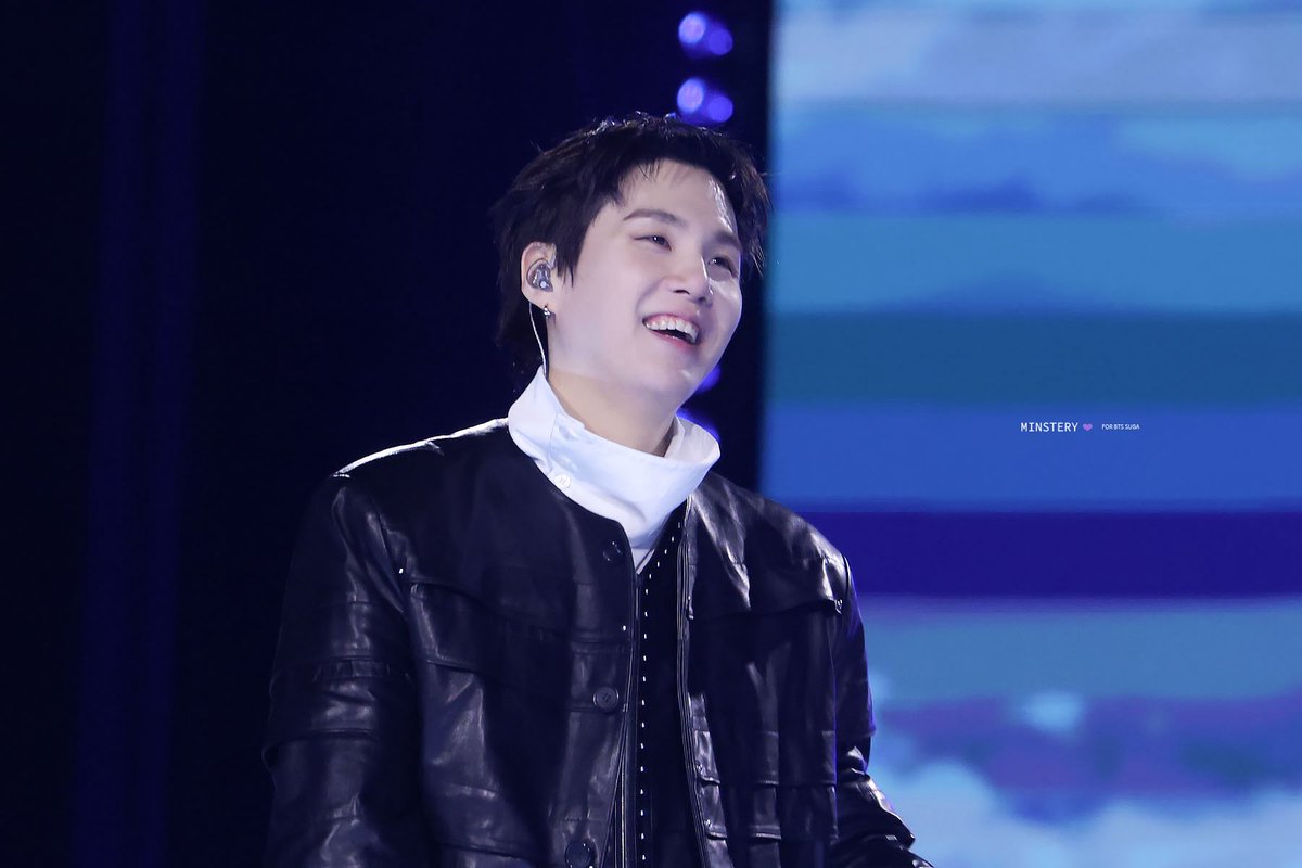 민스터리💫 tweet media