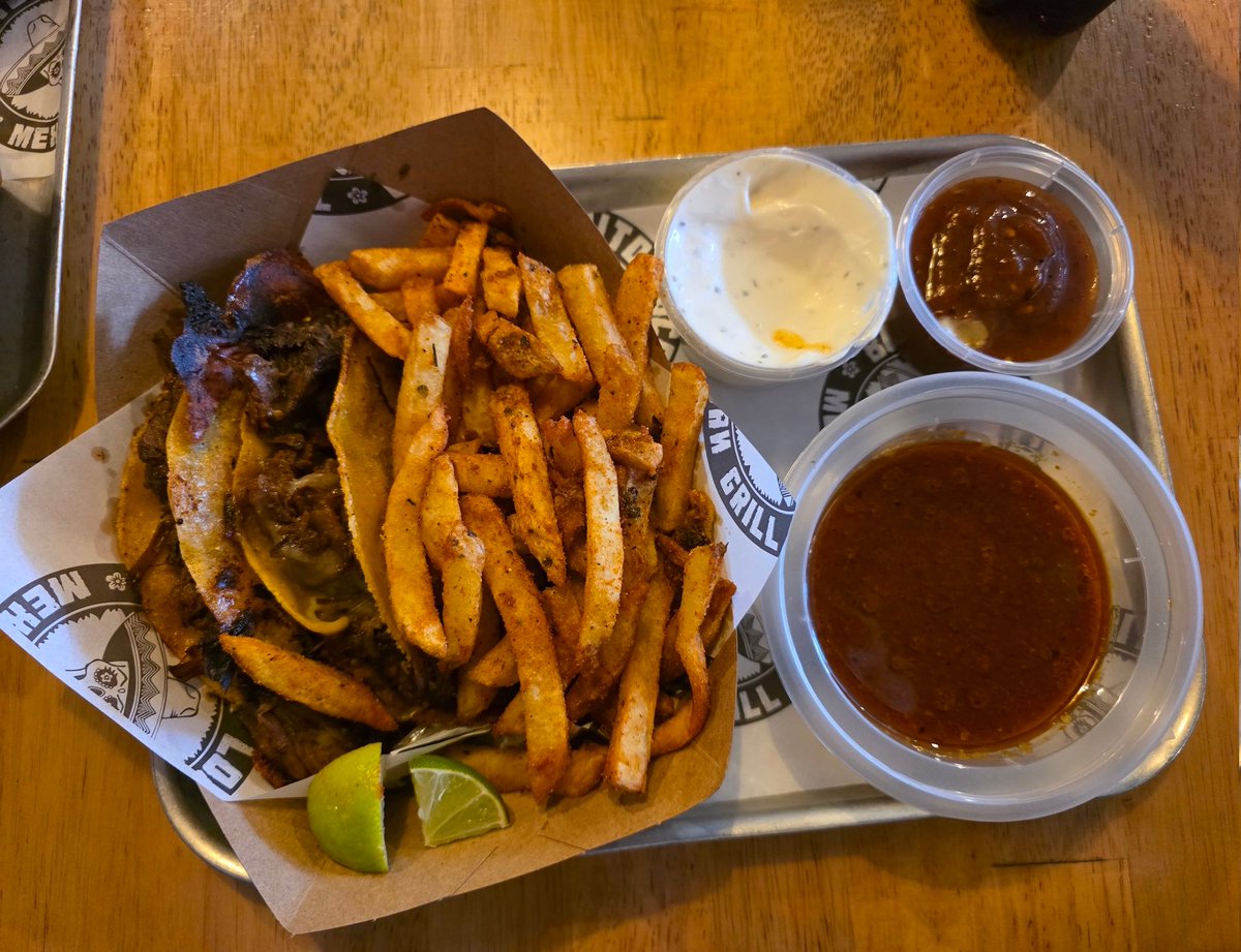 Queen Neevy tweet media