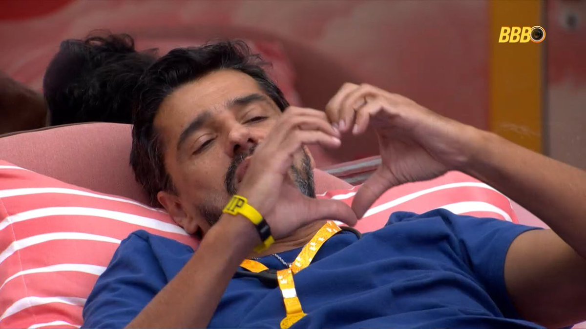 Central Reality tweet media