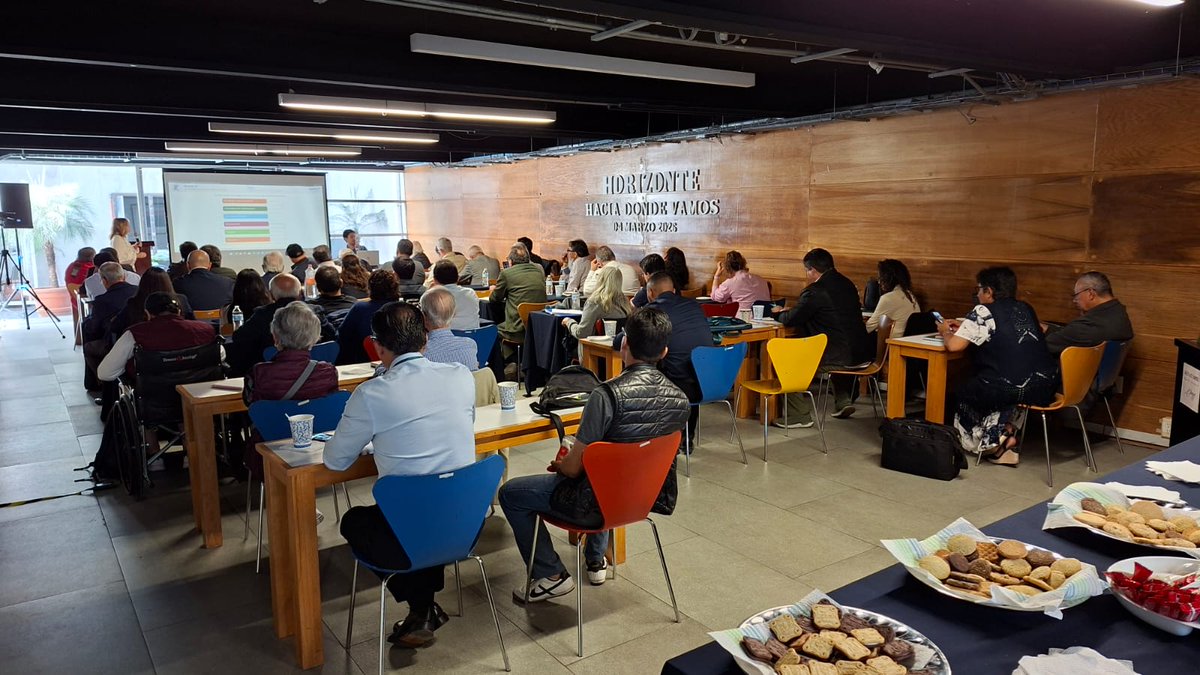 adocac's tweet photo. Gracias a quienes hicieron posible el éxito del Curso Bloque II – Establecimientos Mercantiles. 🤝
Reconocemos a ponentes, participantes y al liderazgo del Arq. Luis Alfonso Vanegas García por fortalecer nuestro gremio.
#adocnacional #CAMSAM https://t.co/2YL3MzfTE5