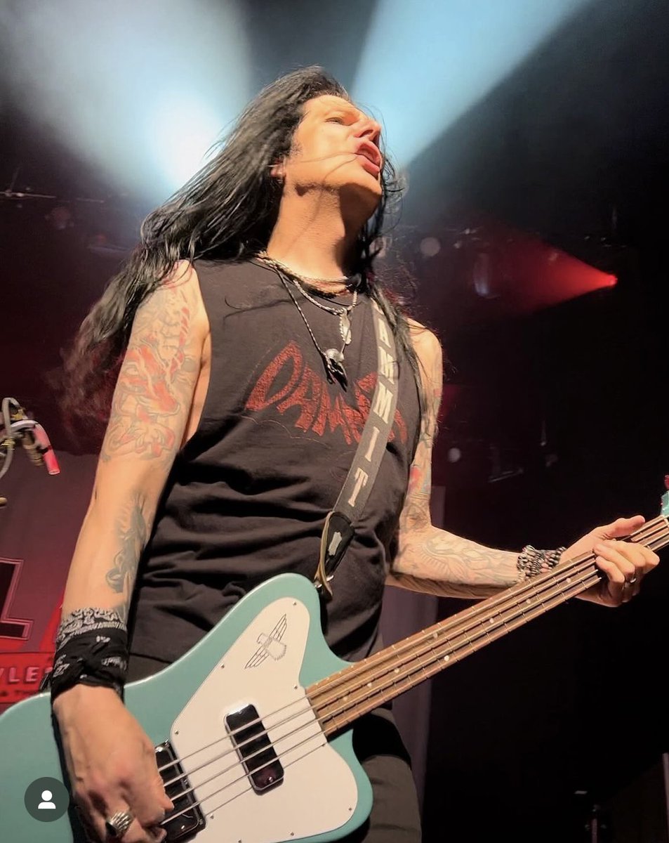 AgentRoyale's tweet photo. New TODD KERNS DAMMITWEAR by AGENT ROYALE ✌️♥️ Don’t just wear it, Rock it! FREE GUITAR PICK with every purchase ⚡️@todddammitkerns @AgentRoyale #slash #toddkerns #share #madeincanada #toronto  #november #blackfriday #smkc #gypsy #tarot #dammit #Canada #canadian #LasVegas #tshirt #nft #horrortees #December #rockit #italy    #Italia @Slash