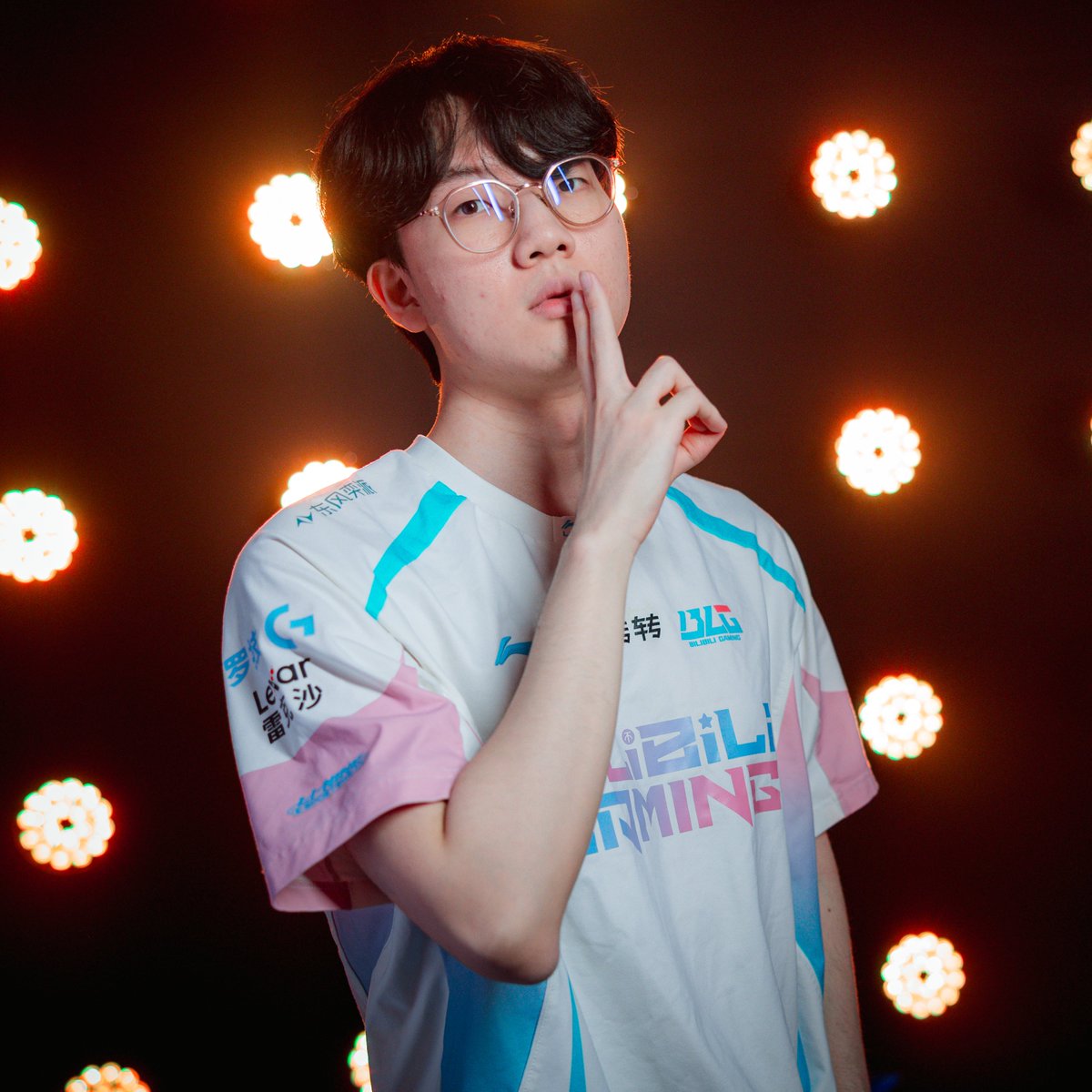 LoL Esports tweet media