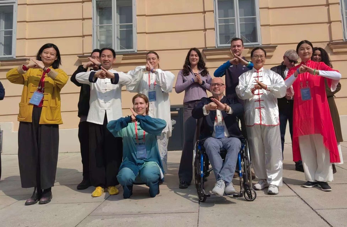 Qi Mei 亓玫 tweet media