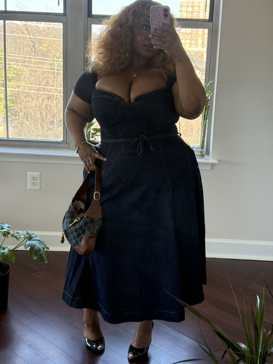 Chloe Santiago tweet media