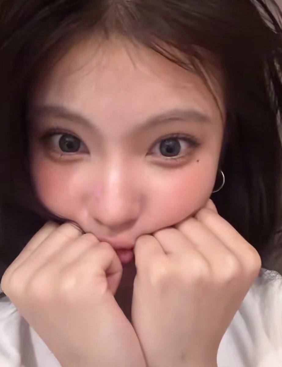 nanfah ྀི tweet media