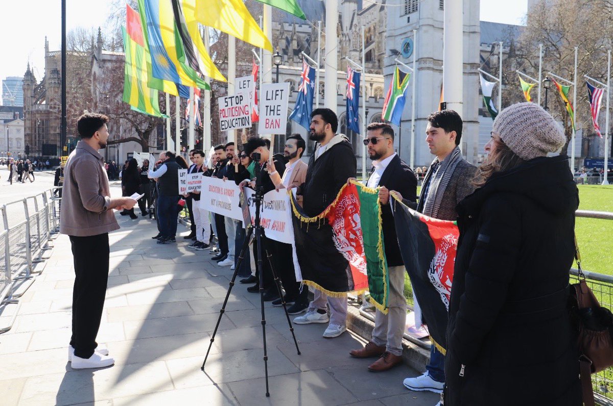 samimarab20's tweet photo. On 18th March, we stood at Parliament Square for Afghan students who have lost their right to study in the UK.

We spoke. We were heard. And we took the message directly inside the Houses of Parliament to Jeremy Corbyn MP, Parliamentary Leader of Your Party.

The ban is still in place. The campaign continues.

#LetAfghansLearn #LiftTheBan #AfghanStudents